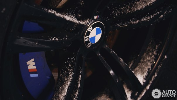 BMW M5 (F10). - 8