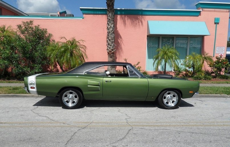 1969 Dodge Coronet Super Bee - 4