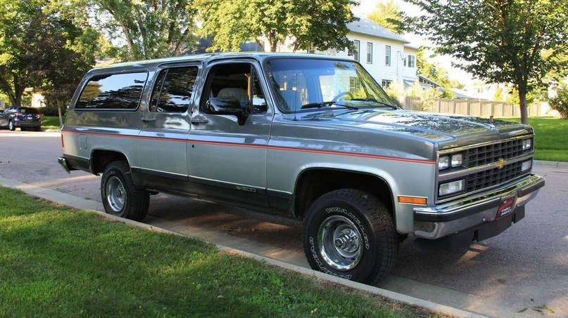 Chevrolet Suburban 1991