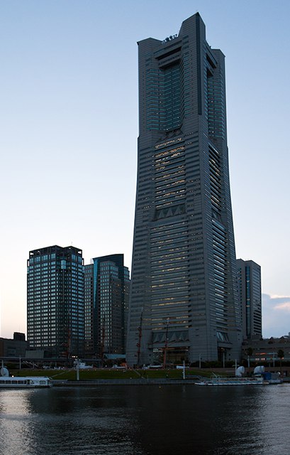 Yokohama Landmark Tower           .  ... - 5