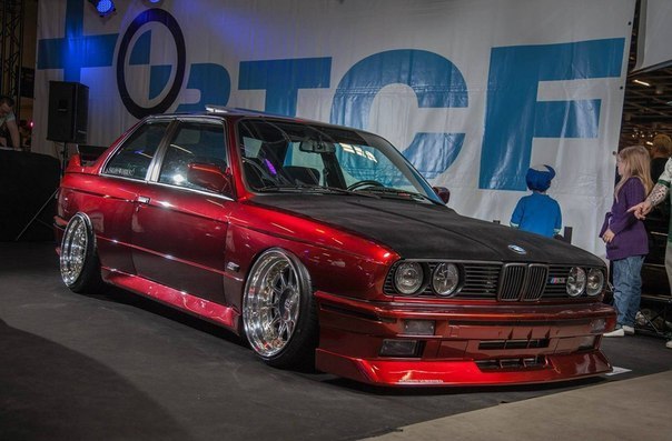 BMW E30 - 2