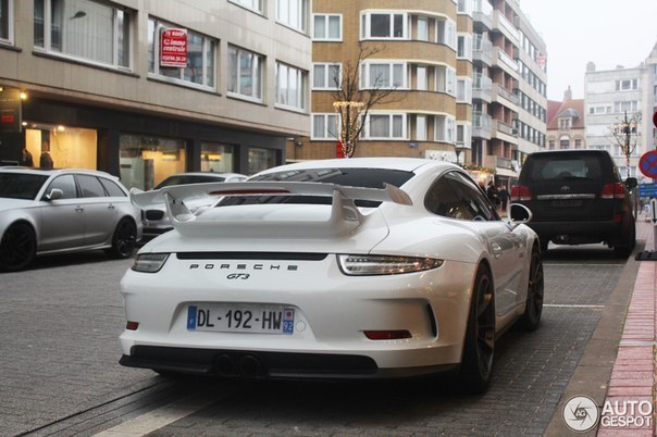Porsche 911 GT3 (991).   B6 Atmo (3799 )  475 ..  8250 / ... - 7