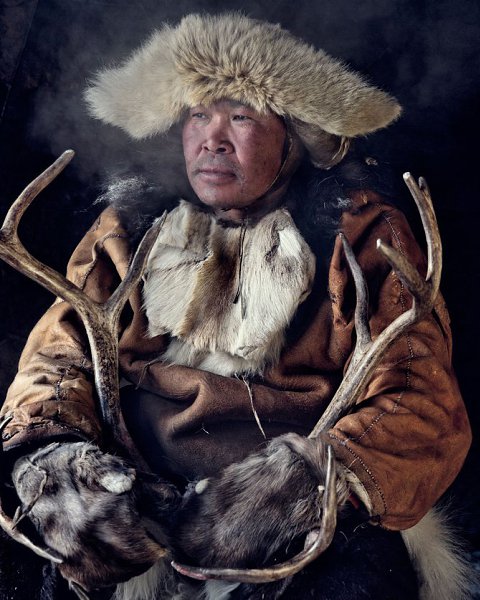 Проект "Пока они не исчезли" - Сибирь - Чукотка... Фотограф Jimmy Nelson.Фотограф Джимми ... - 7