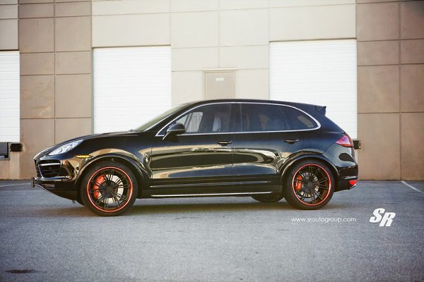 Porsche Cayenne Turbo S. - 4