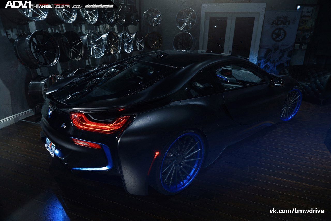 BMW i8 - 8