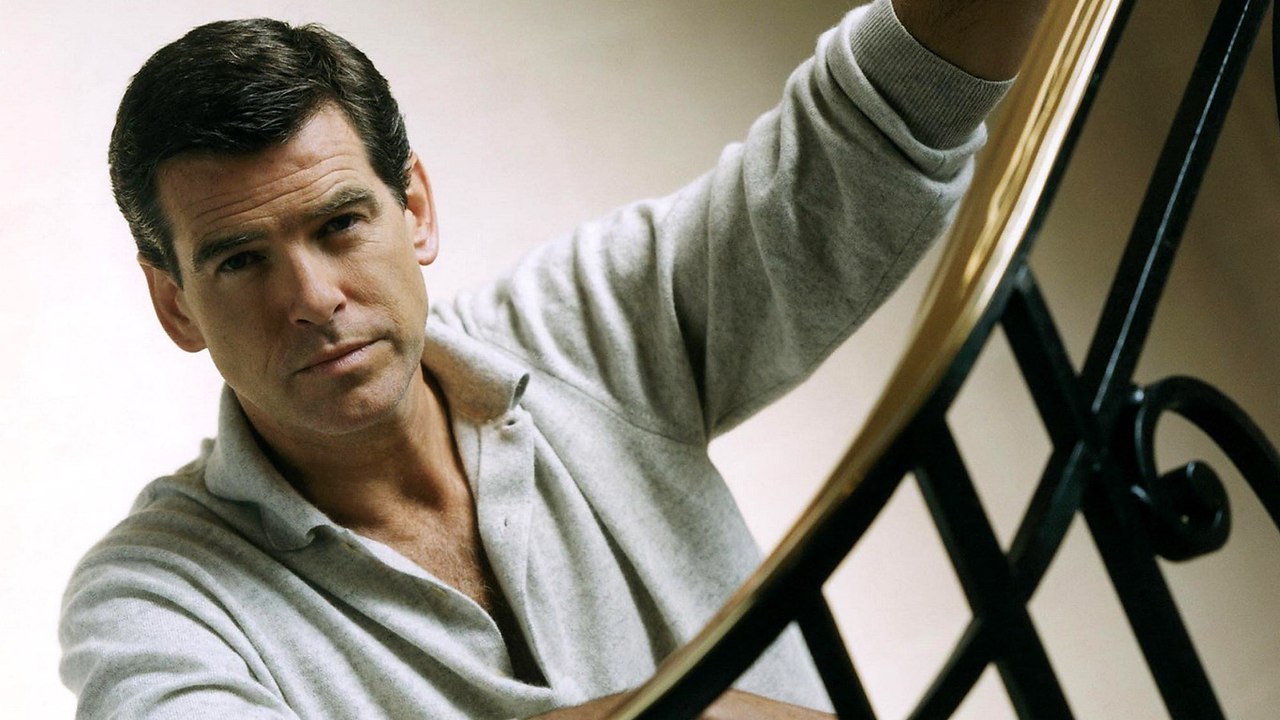 Pierce Brosnan ( )