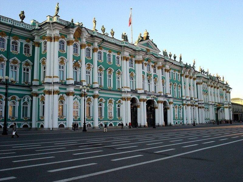 Из чего состоит Эрмитаж.У большинства из нас Эрмитаж – это некое общее понятие, название ...
