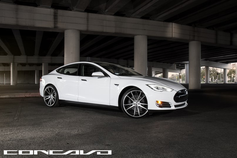 Tesla Model S. - 6