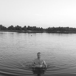 Alex, , 41 