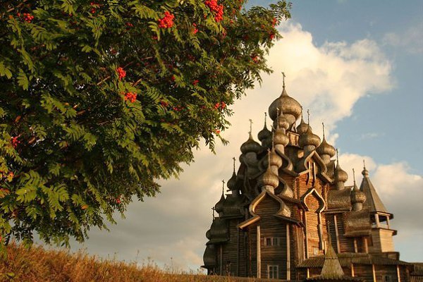 Кижи - всемирно известный архитектурный ансамбль, расположенный на острове Кижи Онежского озера, ... - 4