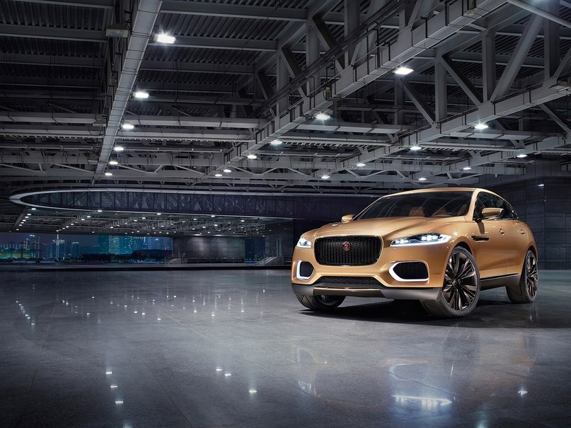 Jaguar C-X17. - 4