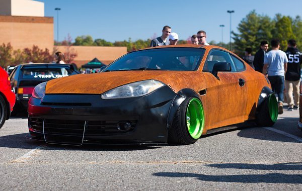 Hyundai Tiburon.