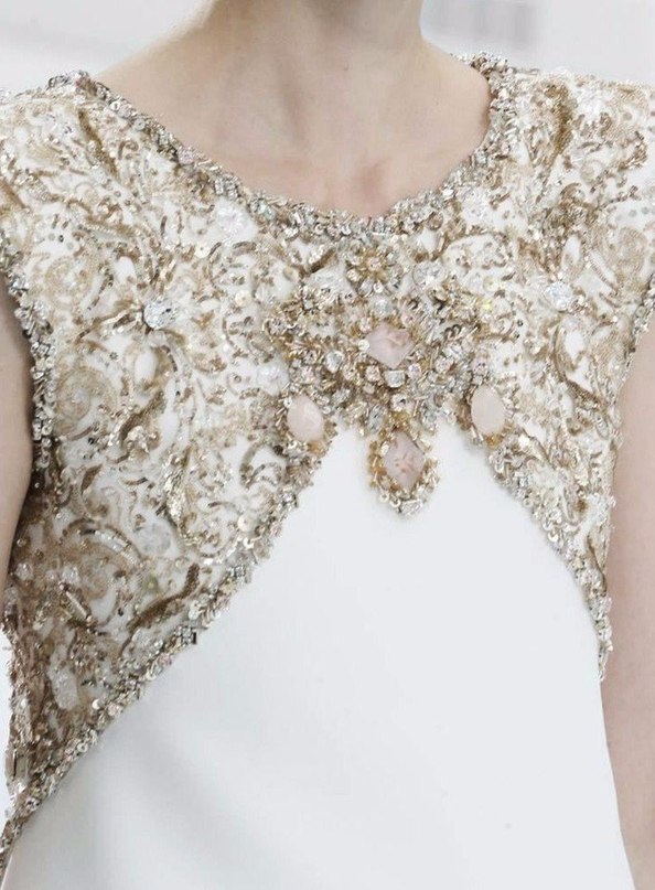 Chanel Haute Couture - 5