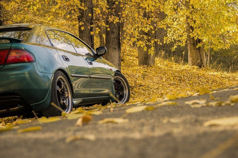 Mazda 323F BA.