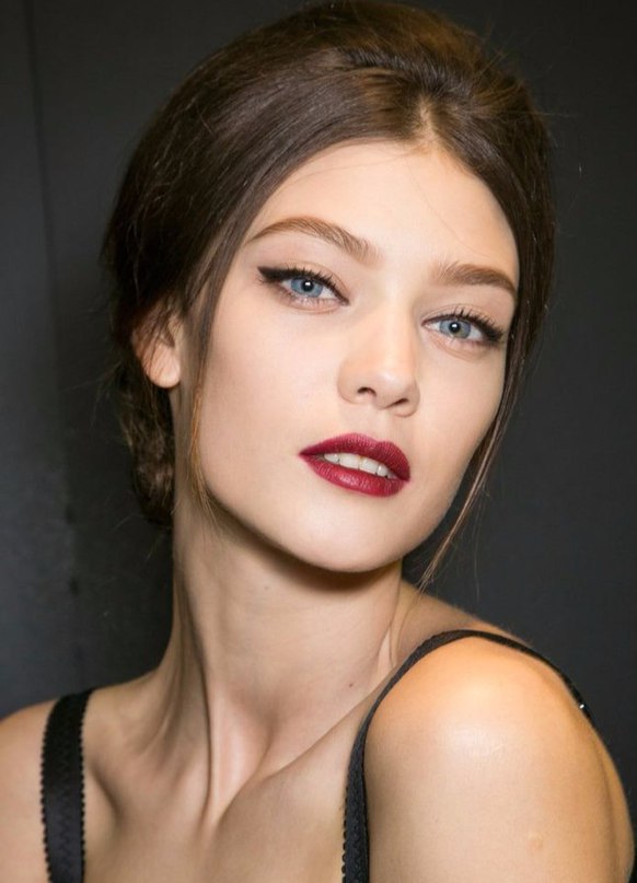 Make-up backstage at Dolce & Gabbana