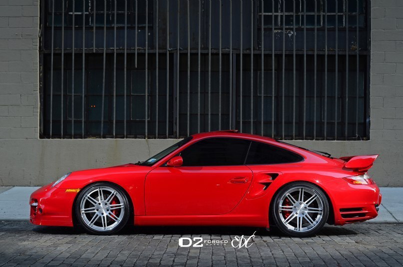 Porsche 911 Turbo. - 4