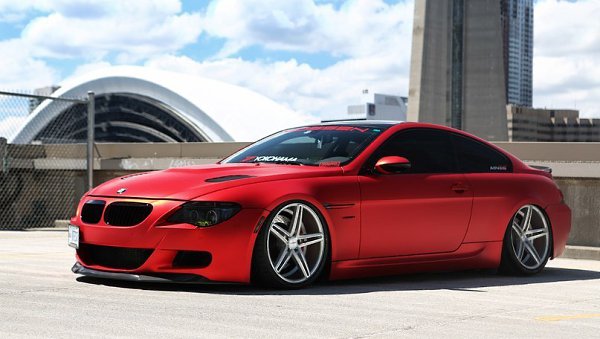 BMW M6.