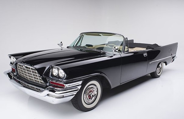 Chrystler 300C Convertible, 1957.