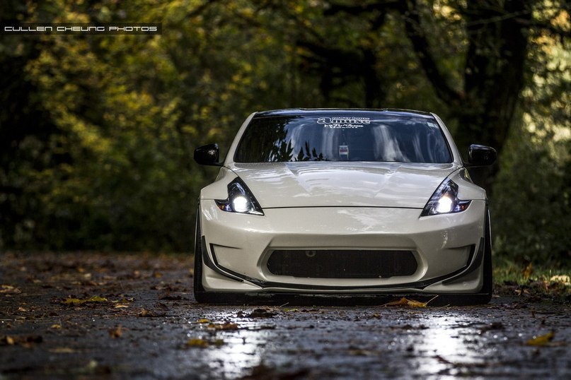 Nissan 370Z - 2