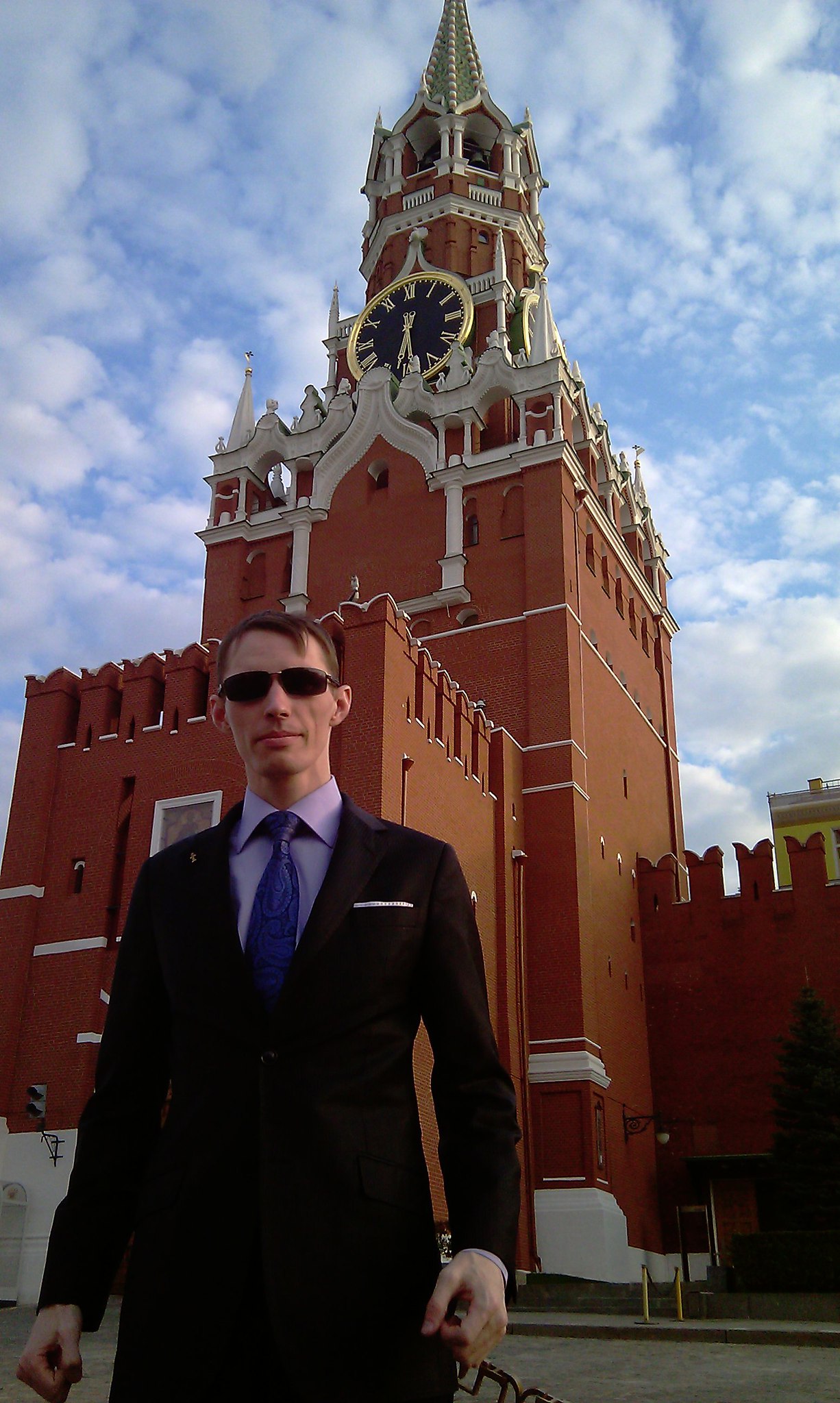  - 25  2015  22:13 - 28