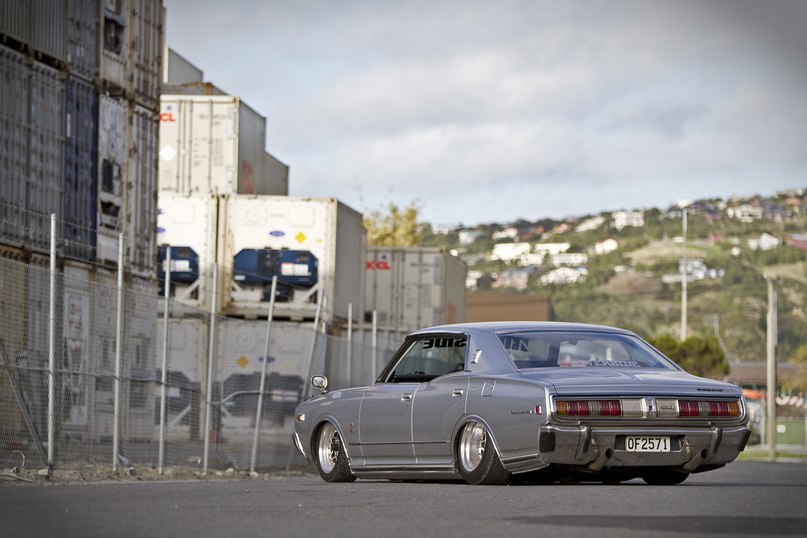 Nissan Cedric. - 4