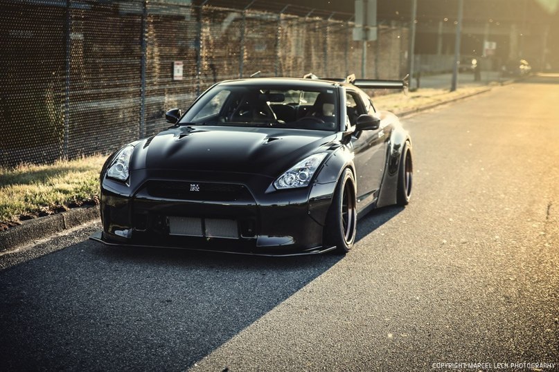 Black LibertyWalk Nissan R35 GTR