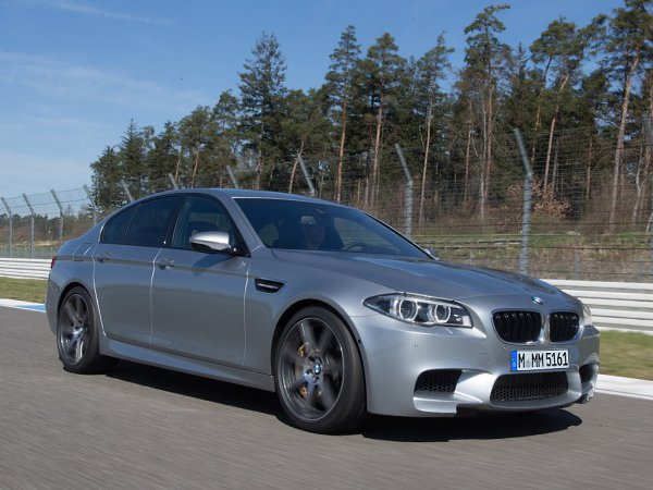 BMW M5 F10 Competition Package