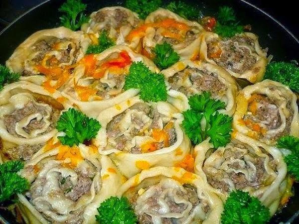 ЛЕНИВЫЕ ПЕЛЬМЕНИ. ВКУСНО, КРАСИВО И ГОТОВИТСЯ ПРОЩЕ ПРОСТОГО.Ингредиенты:Тесто:350-400 гр.муки,2 ...