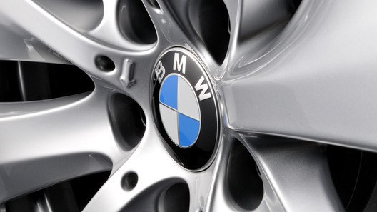 BMW готовит кроссовер на водороде.Автомобиль, который принято называть i5, - пожалуй, самая ...