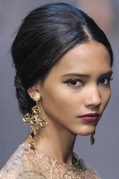 Make-up backstage at Dolce & Gabbana - 2