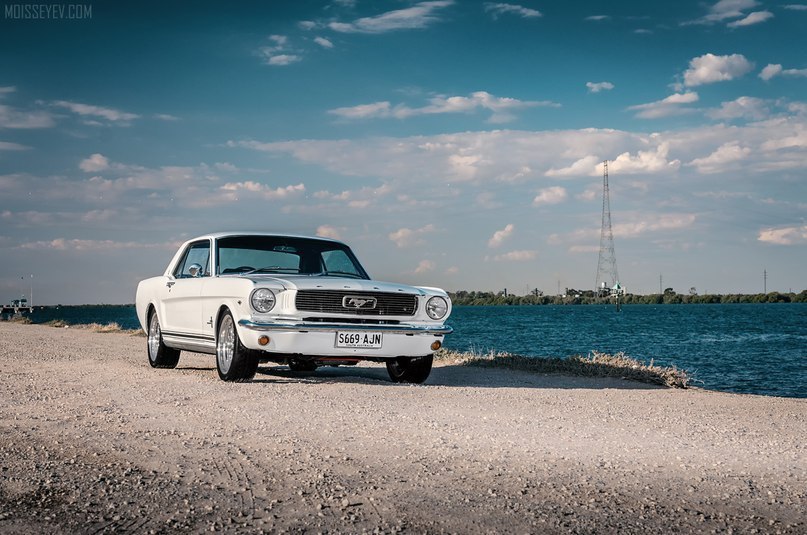 Ford Mustang 1966. - 4