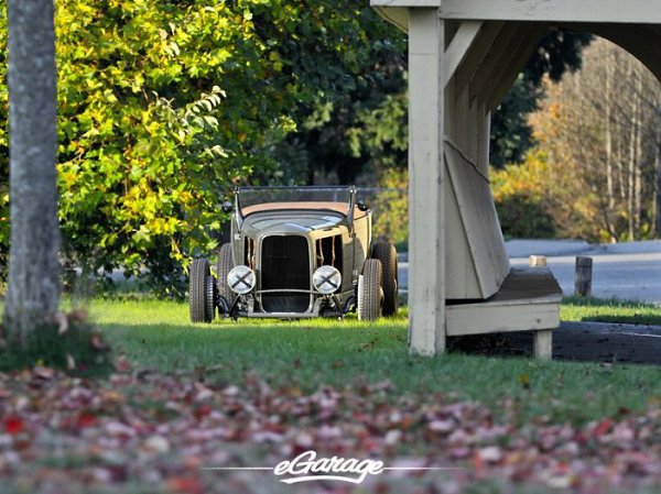 1927 Ford Roadster - 4