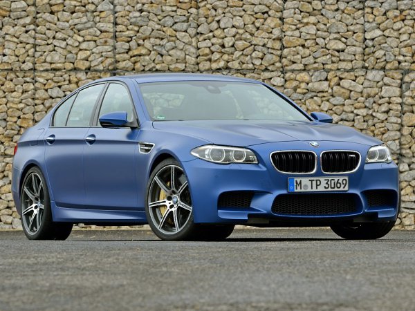 BMW M5 F10 Competition Package - 4