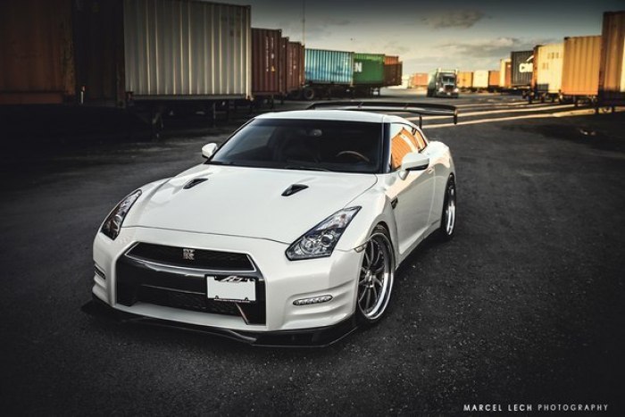 Nissan GT-R by Jotech.