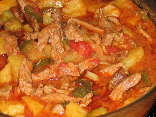 Азу по-татарски.Ингредиенты:- 500 гр мясо- 1-2 шт лук репчатый- 1-2 соленых огурца- 6-8 картофелин- ...