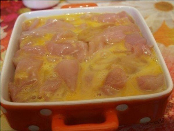 Запеканка с курицей и тыквой.Ингредиенты:Филе куриной грудкиЧеснок (2 зубчика)ТыкваПомидоры (2 ... - 4