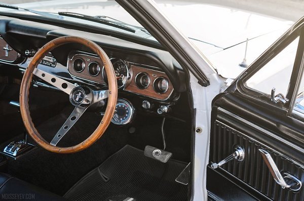 Ford Mustang 1966. - 6