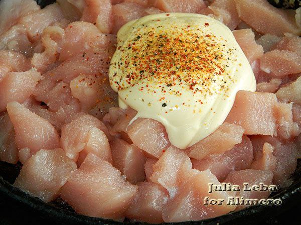 Маринованная куриная грудка в горшочках.В моей семье все очень любят куриную грудку. Благодаря тому, ... - 3