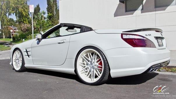 Mercedes-Benz SL63 AMG - 5