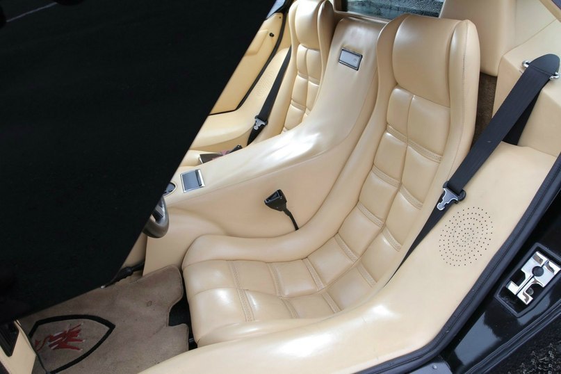 1987 Lamborghini Countach LP5000 S Quattrovalvole US-spec - 3