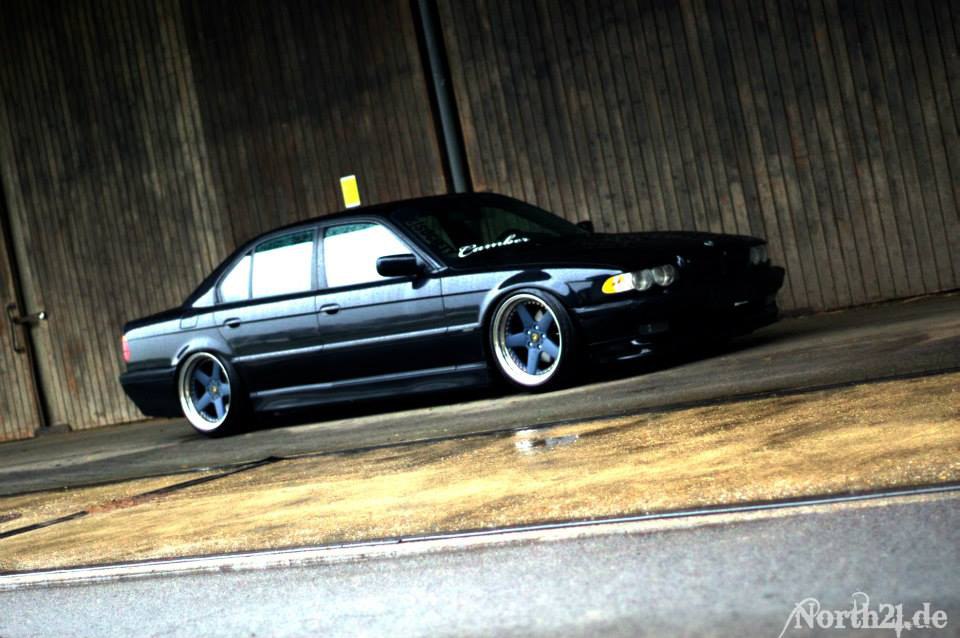 BMW 7 Series E38 - 4