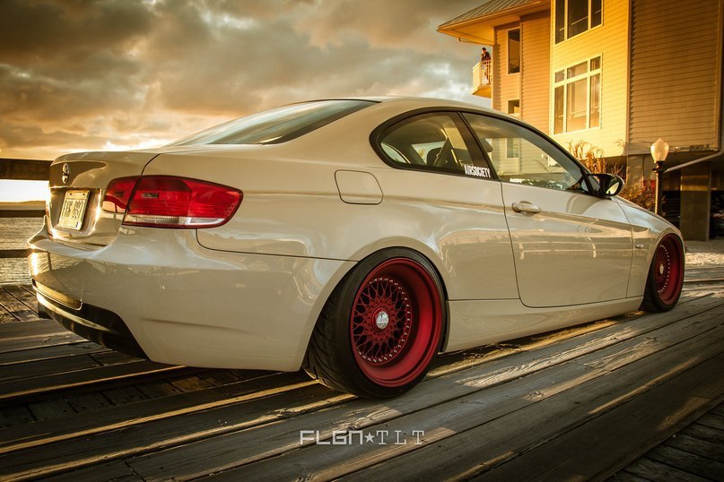 BMW 3-Series Coupe. - 4