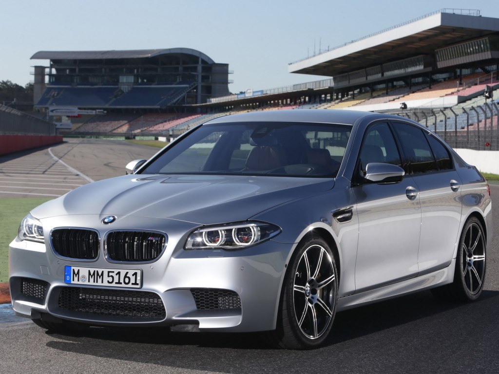 BMW M5 F10 Competition Package - 3