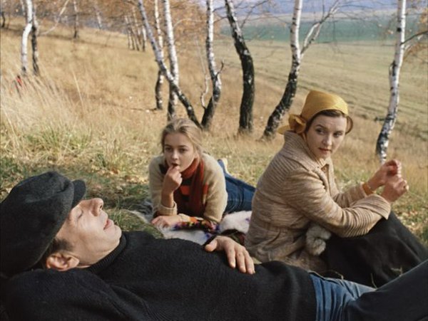 Я предпочитаю делать в своей жизни то, что я люблю. А не то, что модно, престижно или положено. ...