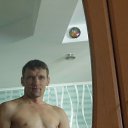   8 )    