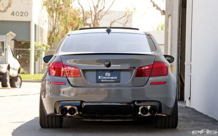 BMW F10 M5 - 7