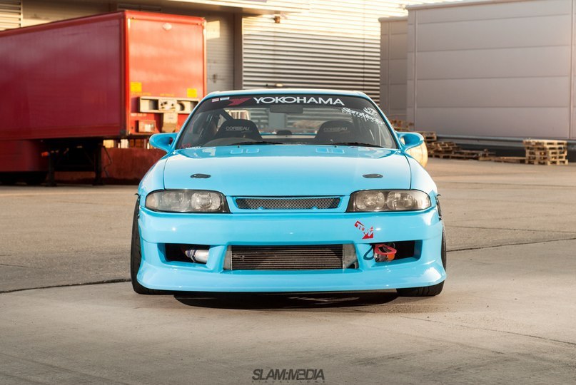 Nissan Skyline GTS-T.