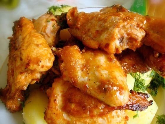 Золотистая курочка.Ингредиенты:• 1 кг куриного мяса• 2 ст. л. соевого соуса• 100 г томатной пасты• ...