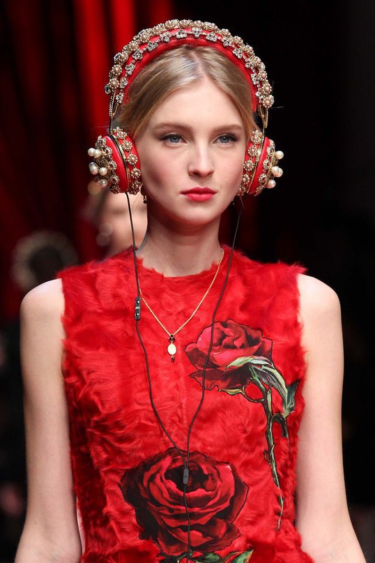 Dolce & Gabbana. - 4