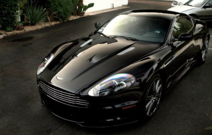 Aston Martin DBS